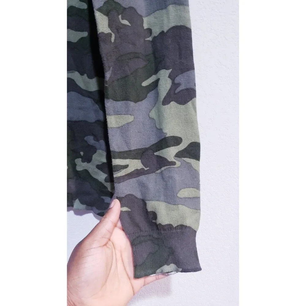 NWT J Crew Camo Teddie Lightweight Sweater Size M Jenna Camo Green 969 AC506